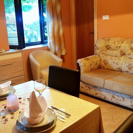 Apartments Bucin コトル エクステリア 写真